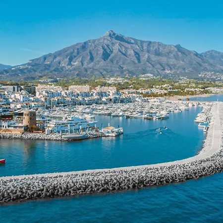 In Golden Mile / Puerto Banus アパート *