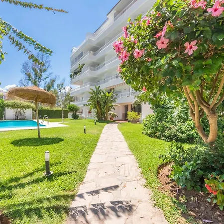 Apartment In Golden Mile / Puerto Banus *